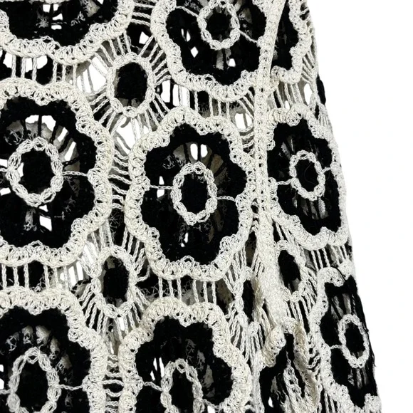 ADIVA Black White Floral Crochet Granny Square Long Sleeve Sweater‎ Boho S - Picture 3 of 7